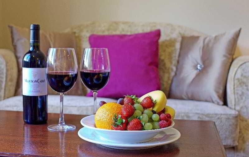 Fitzgeralds Woodlands House Hotel Adare Buitenkant foto