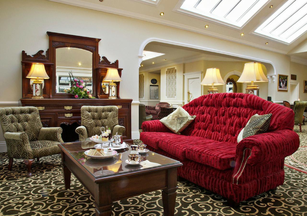 Fitzgeralds Woodlands House Hotel Adare Buitenkant foto