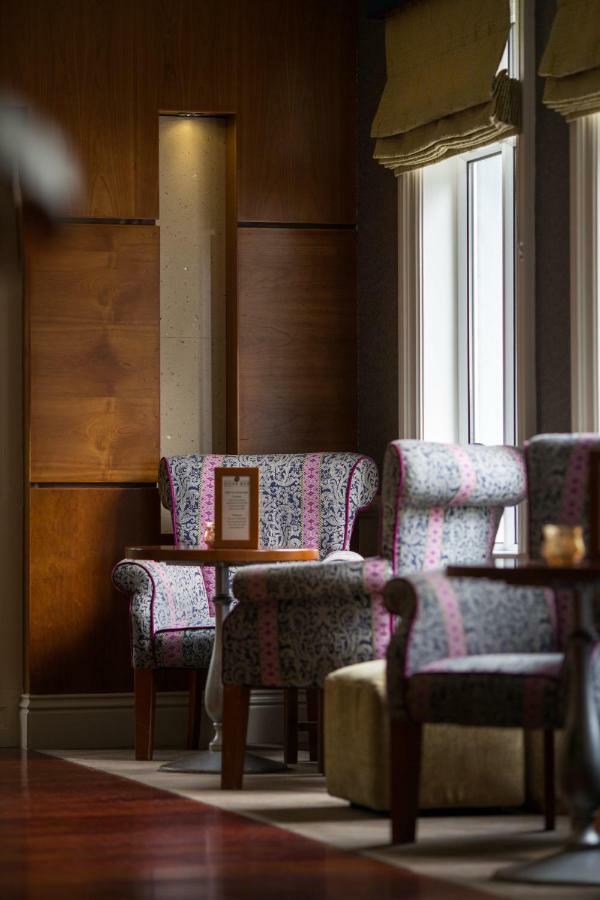 Fitzgeralds Woodlands House Hotel Adare Buitenkant foto